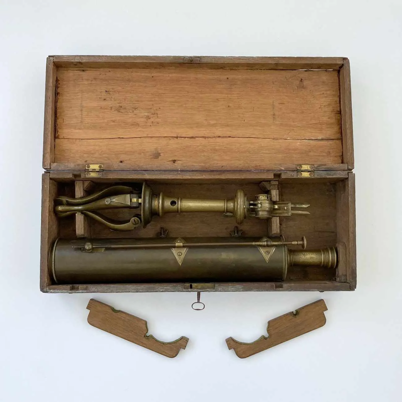 Mid Eighteenth Century Cased Gregorian Reflecting Telescope by Benjamin Martin of Fleet Street