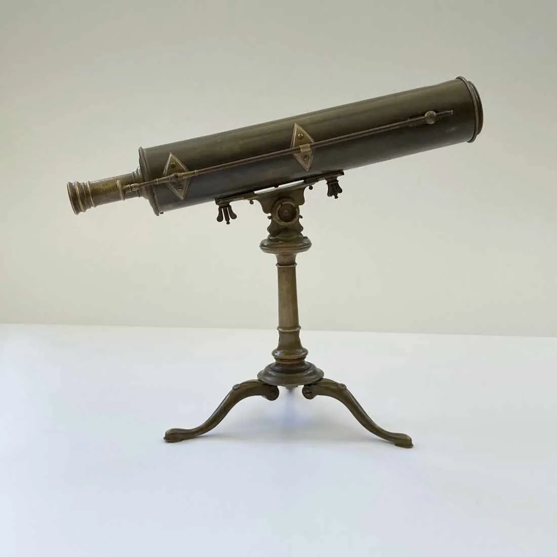 Mid Eighteenth Century Cased Gregorian Reflecting Telescope by Benjamin Martin of Fleet Street