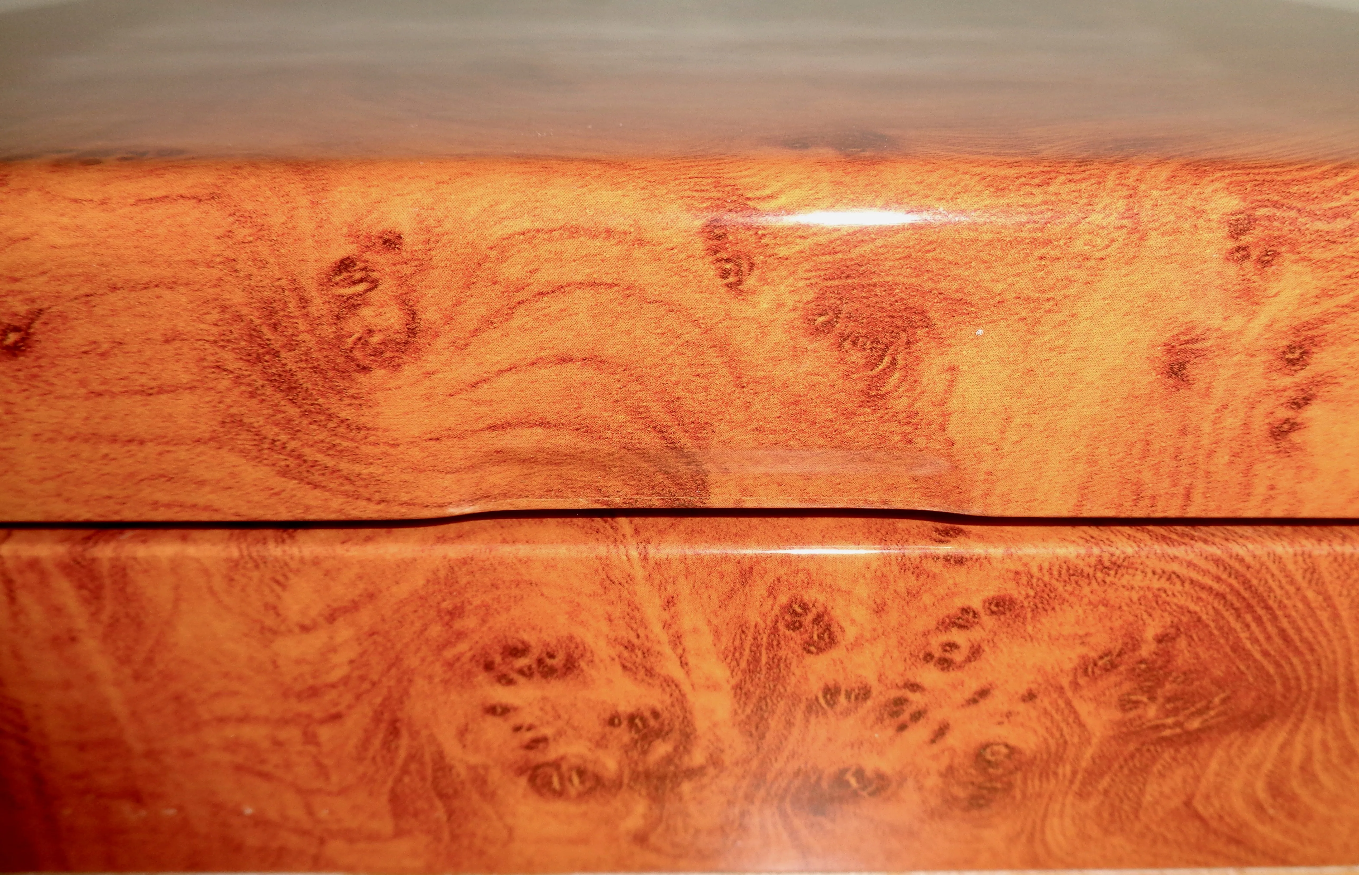 Solid Top Burr Walnut Watch Box For Eight Watches