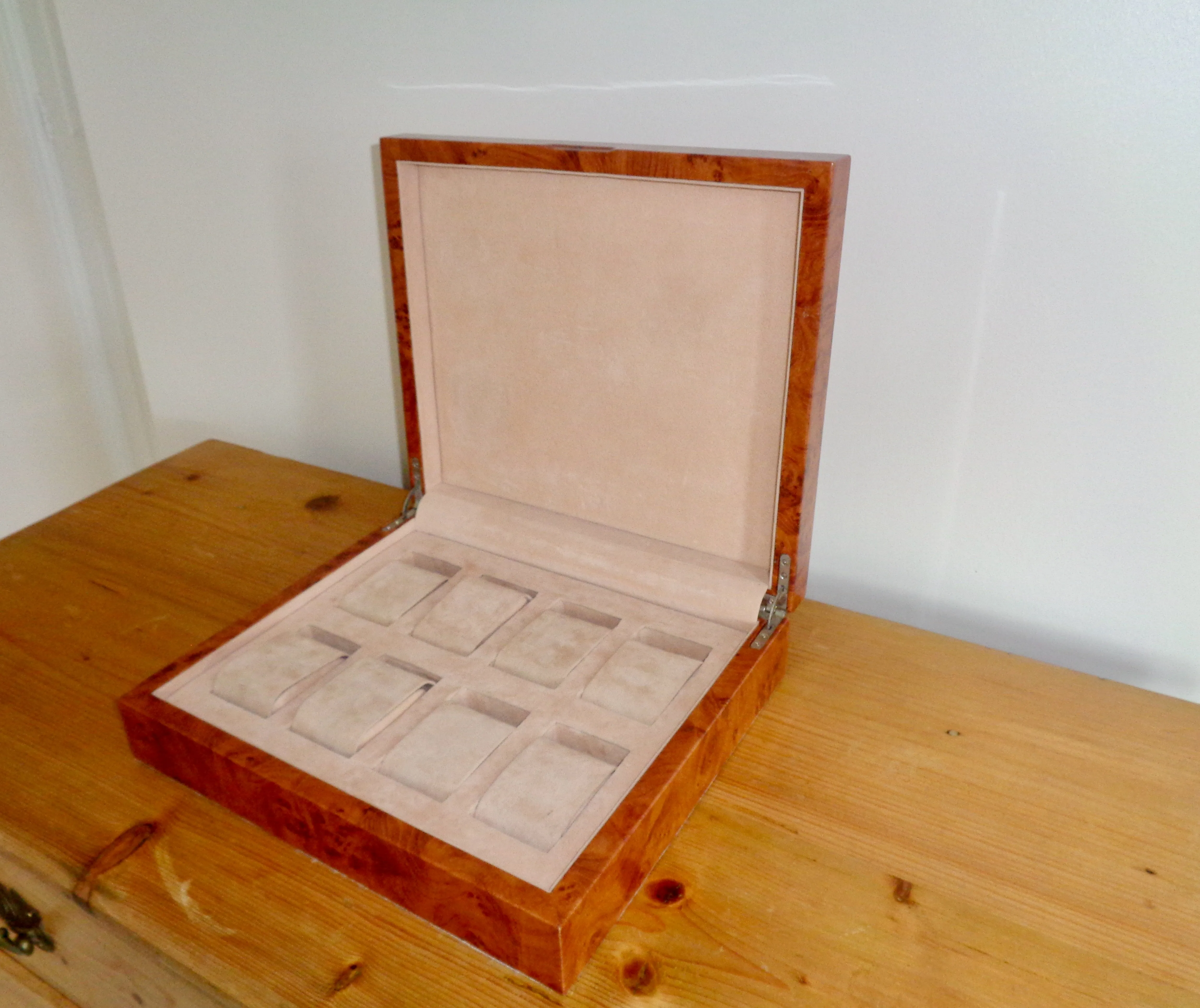 Solid Top Burr Walnut Watch Box For Eight Watches